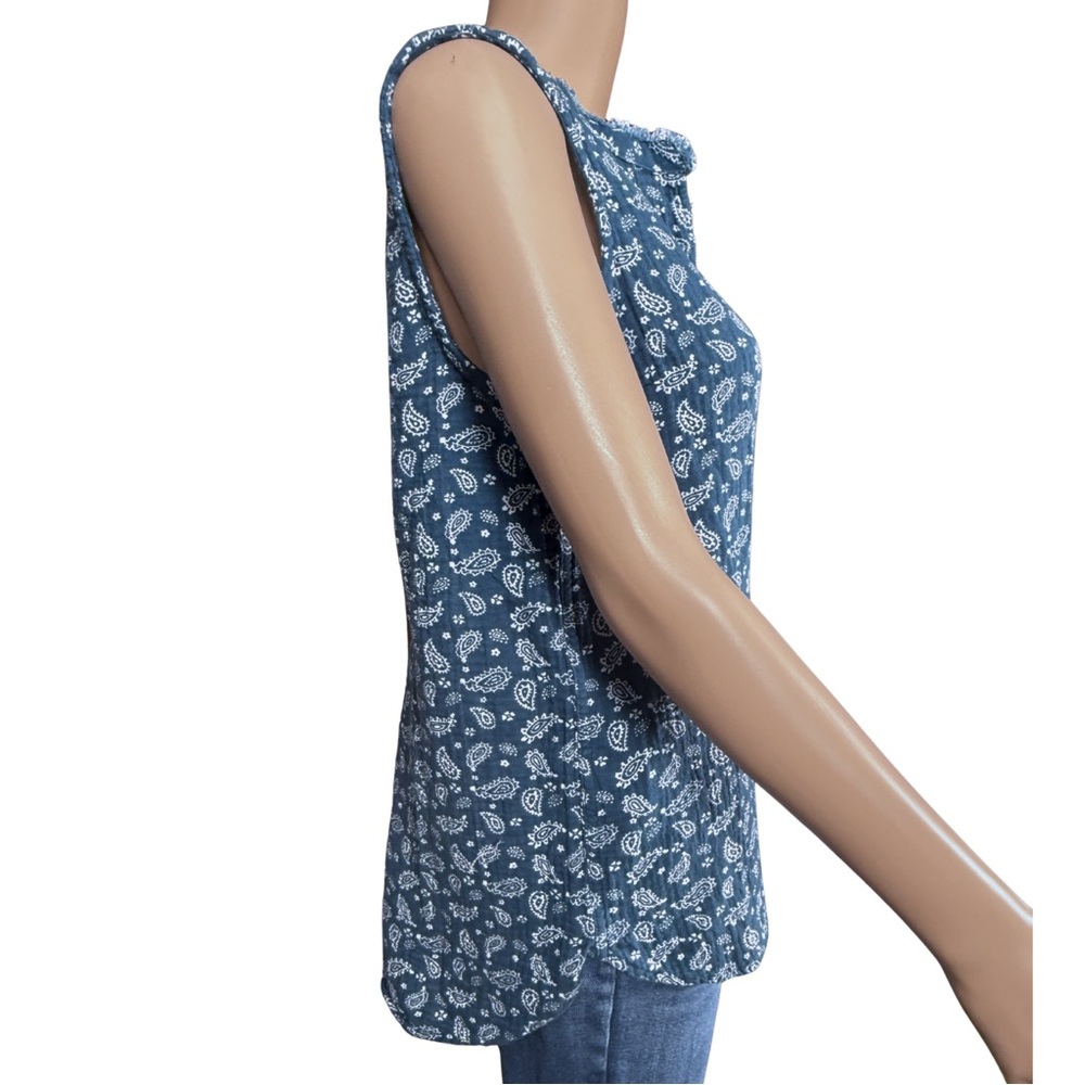 Eddie Bauer Blue Paisley Sleeveless Cotton Blouse Lightweight Top Size Small - Picture 2 of 6